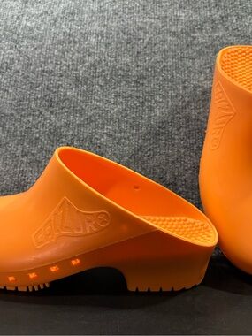 Calzuro Professional Clogs Orange EU 38-39 US 7-7.5 New Without Box Medical